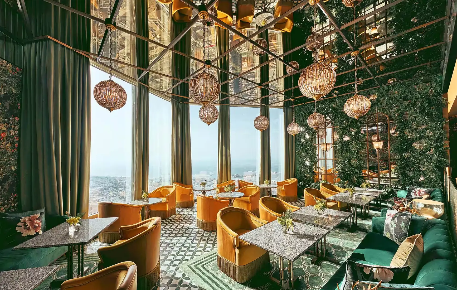 View from At.mosphere restaurant in Burj Khalifa
