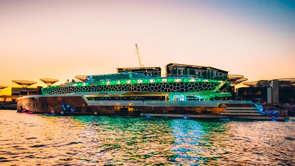 Romantic evening on the yacht