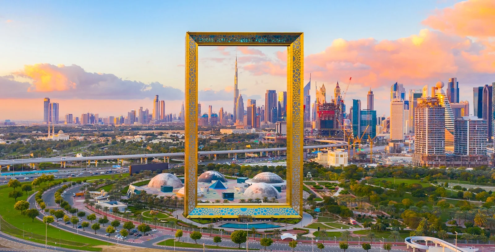 Dubai Frame Exterior