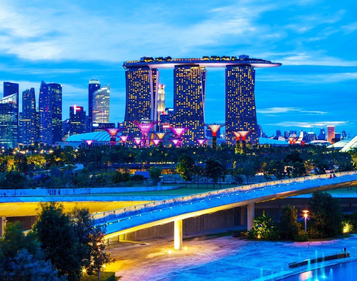 Singapore Skyline Departure